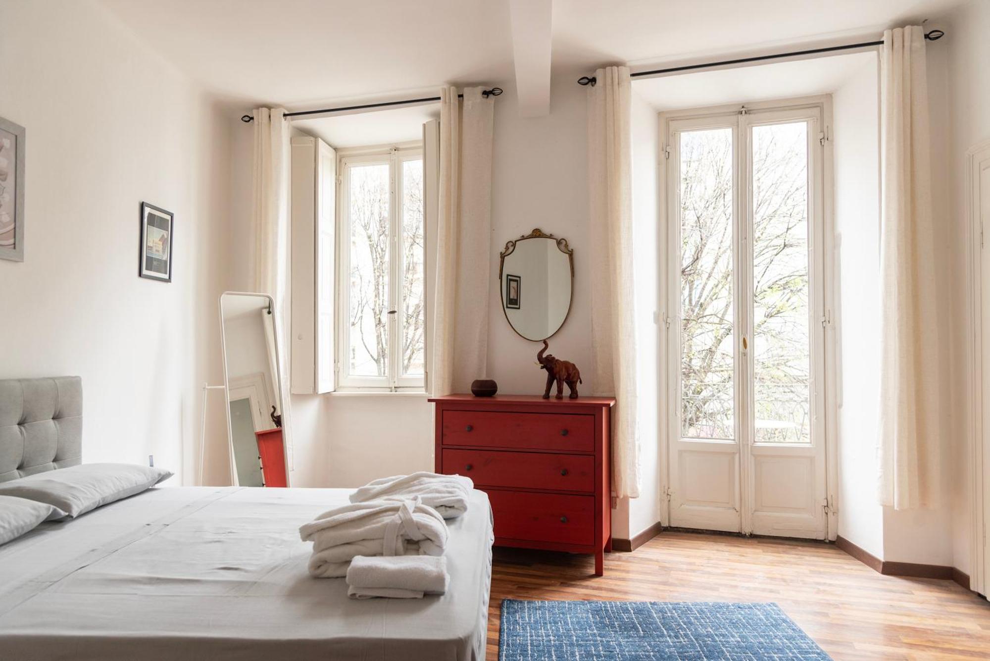 ミラノCasa Renoir 5 Minuti Da Duomoアパートメント エクステリア 写真